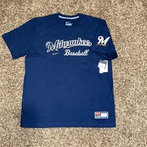 Men’s Milwaukee Brewer T-shirt